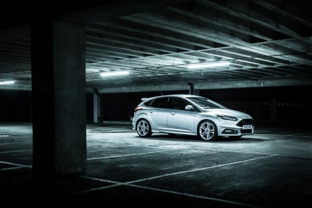 Ford Focus ST by Mountune front quarter