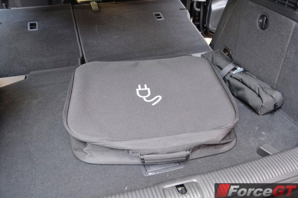 2015 Audi A3 e-tron Sportback charger pack