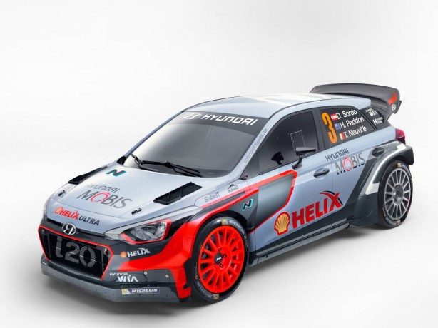 2016 Hyundai i20 WRC front quarter