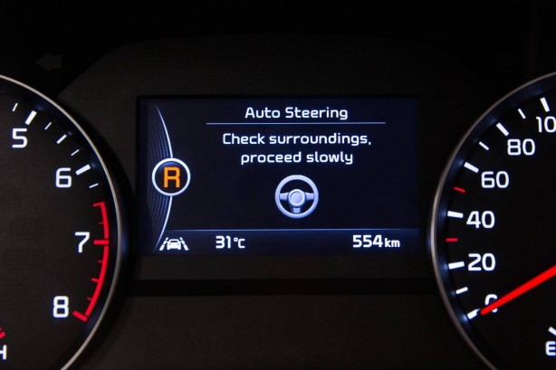2016 Kia Sportage Platinum (SPAS (Smart Parking Assist System).