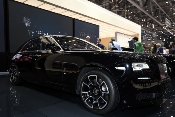 Rolls-royce-cars-ghost-black-badge-edition-2016-geneva-motor-show-side1