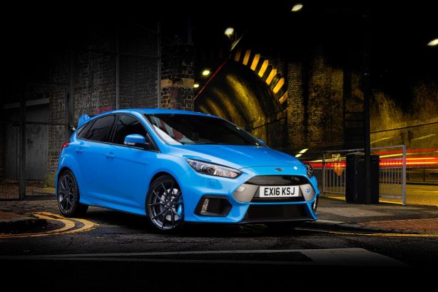 2016 ford focus rs mountune upgrade front quarter