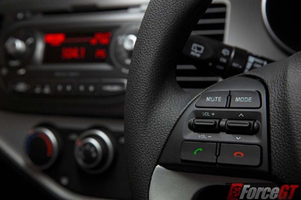 2016 Kia Picanto audio and phone control in steering wheel.