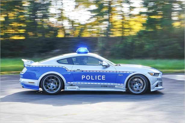 australian-ford-mustang-police-car