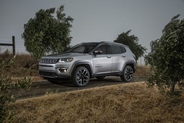 gallery-2017-jeep-compass-6