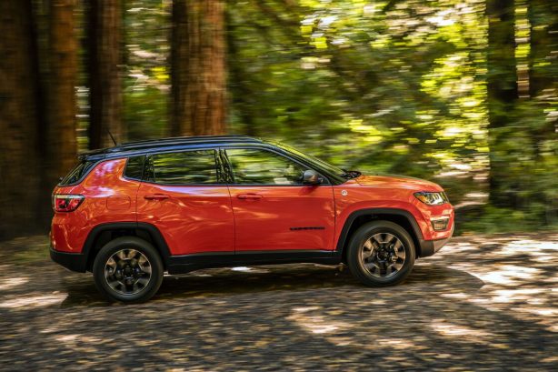gallery-2017-jeep-compass-trailhawk-14