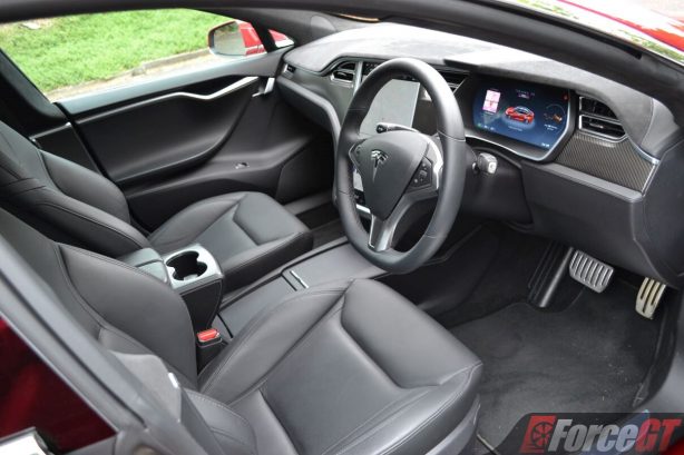 2017-tesla-model-s-facelift-p90d-interior
