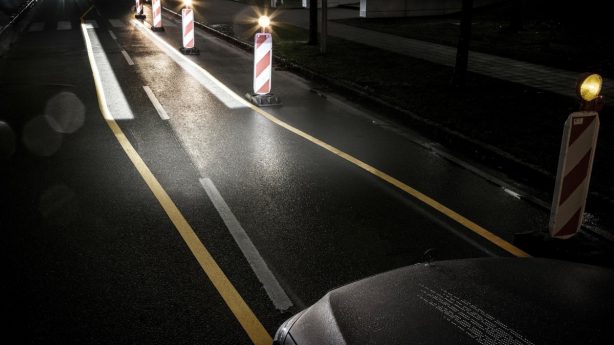 mercedes-benz-digital-light-headlights-3