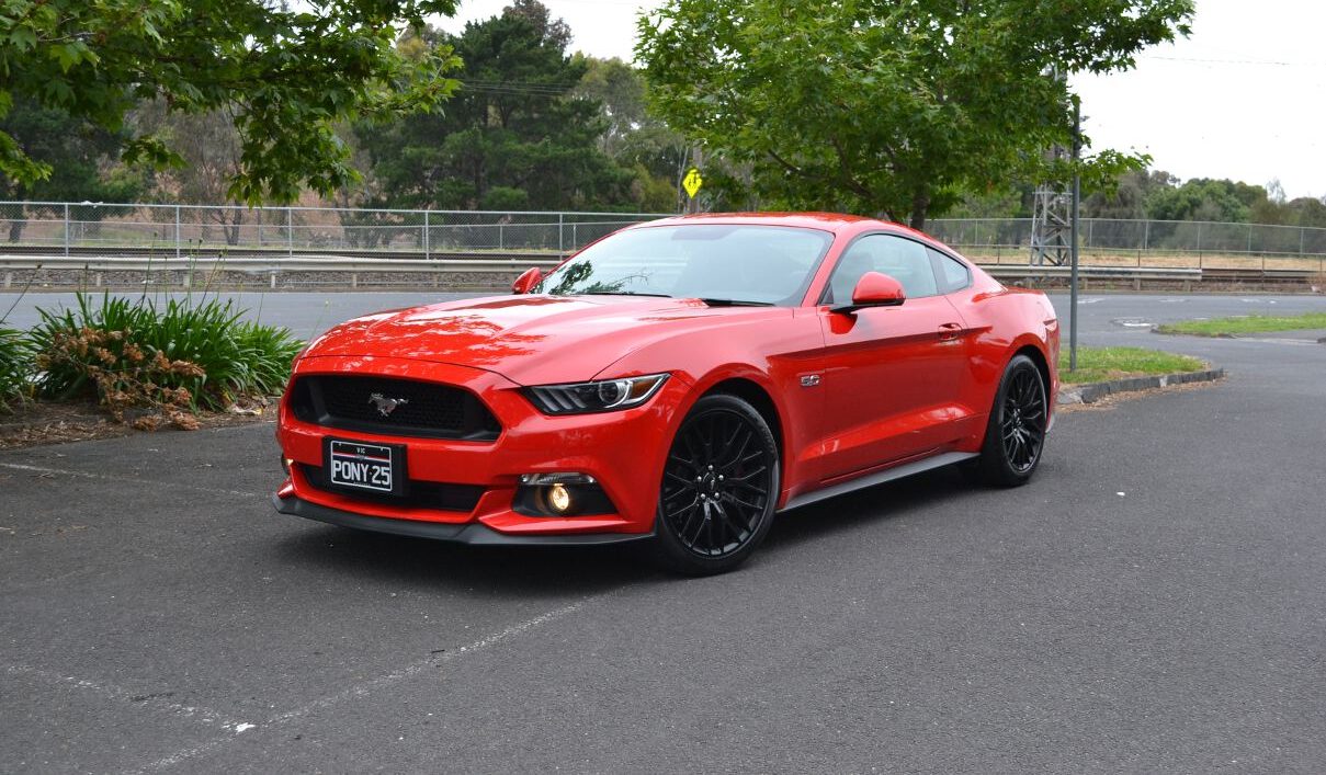 2017 ford mustang gt coupe red
