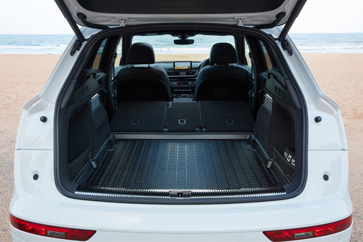 Audi Q5 Cargo Space